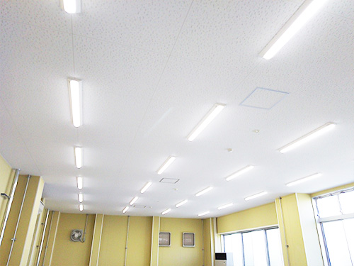 LED照明器具取付け/新築工場