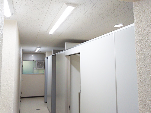 朝比奈小学校ほか1校トイレ改修その他工事(建築・電気) 朝比奈小学校ほか1校トイレ改修その他工事(建築・電気)